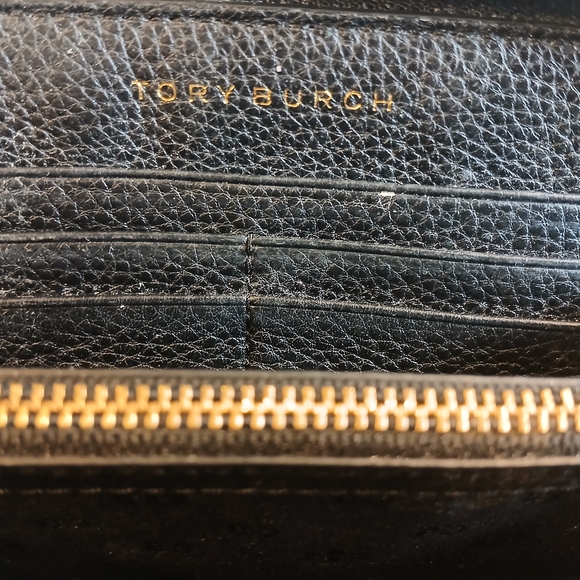Tory Burch Black Leather Wallet - Picture 9 of 16